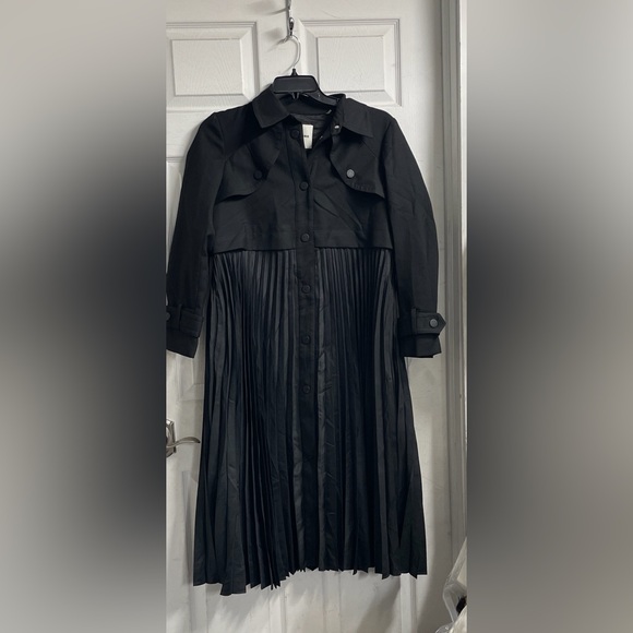 Samy Pleated Trench Coat - Picture 5 of 6